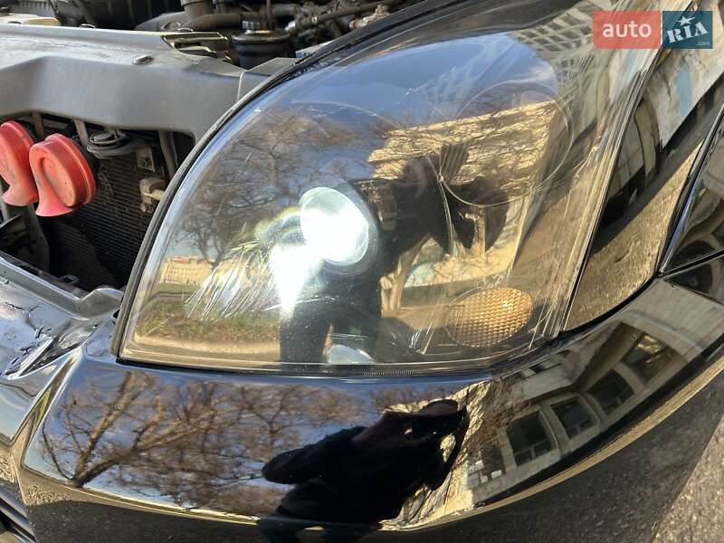 Внедорожник / Кроссовер Toyota Land Cruiser Prado 2005 в Киеве