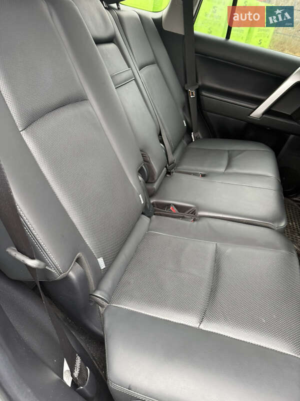 Внедорожник / Кроссовер Toyota Land Cruiser Prado 2022 в Тернополе фото 24 Внедорожник / Кроссовер Toyota Land Cruiser Prado 2022 в Тернополе