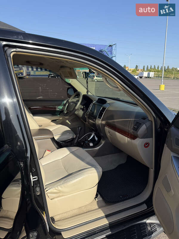 Внедорожник / Кроссовер Toyota Land Cruiser Prado 2005 в Ровно фото 10 Внедорожник / Кроссовер Toyota Land Cruiser Prado 2005 в Ровно