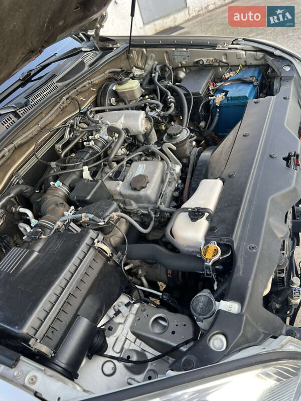 Внедорожник / Кроссовер Toyota Land Cruiser Prado 2004 в Каменском