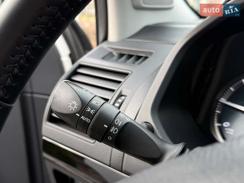 Внедорожник / Кроссовер Toyota Land Cruiser Prado 2019 в Виннице фото 50 Внедорожник / Кроссовер Toyota Land Cruiser Prado 2019 в Виннице