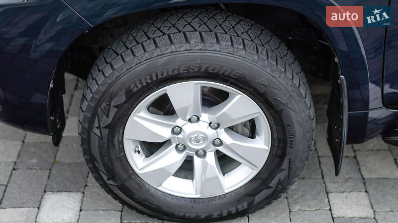 Внедорожник / Кроссовер Toyota Land Cruiser Prado 2019 в Львове