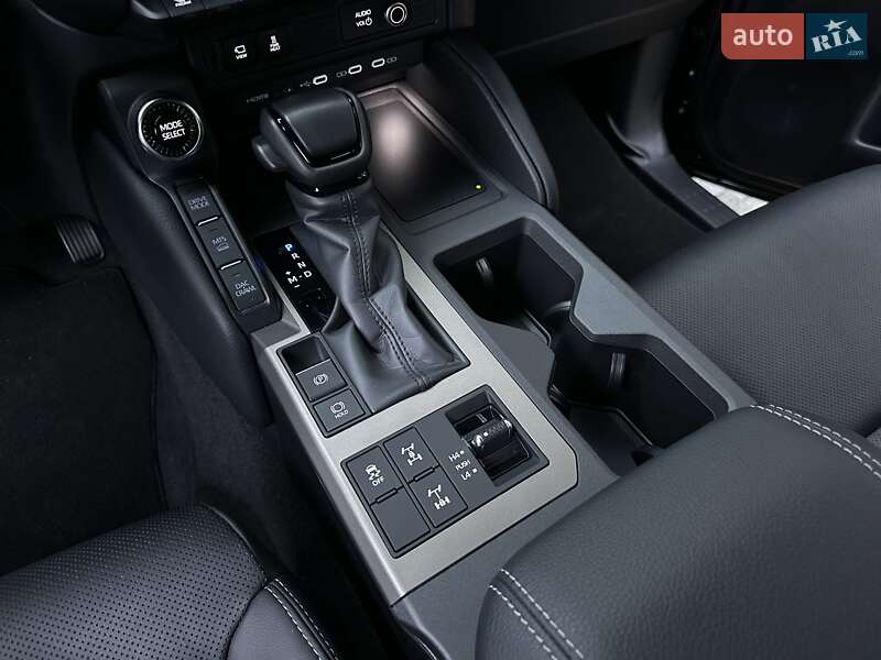 Внедорожник / Кроссовер Toyota Land Cruiser Prado 2024 в Киеве фото 42 Внедорожник / Кроссовер Toyota Land Cruiser Prado 2024 в Киеве