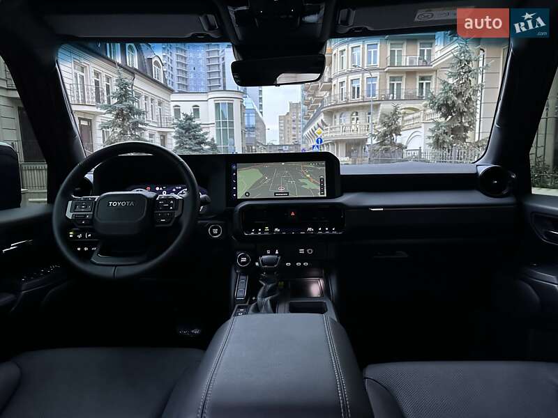 Внедорожник / Кроссовер Toyota Land Cruiser Prado 2024 в Киеве фото 64 Внедорожник / Кроссовер Toyota Land Cruiser Prado 2024 в Киеве
