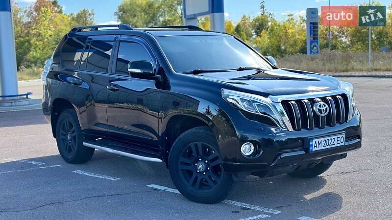 Внедорожник / Кроссовер Toyota Land Cruiser Prado 2010 в Житомире