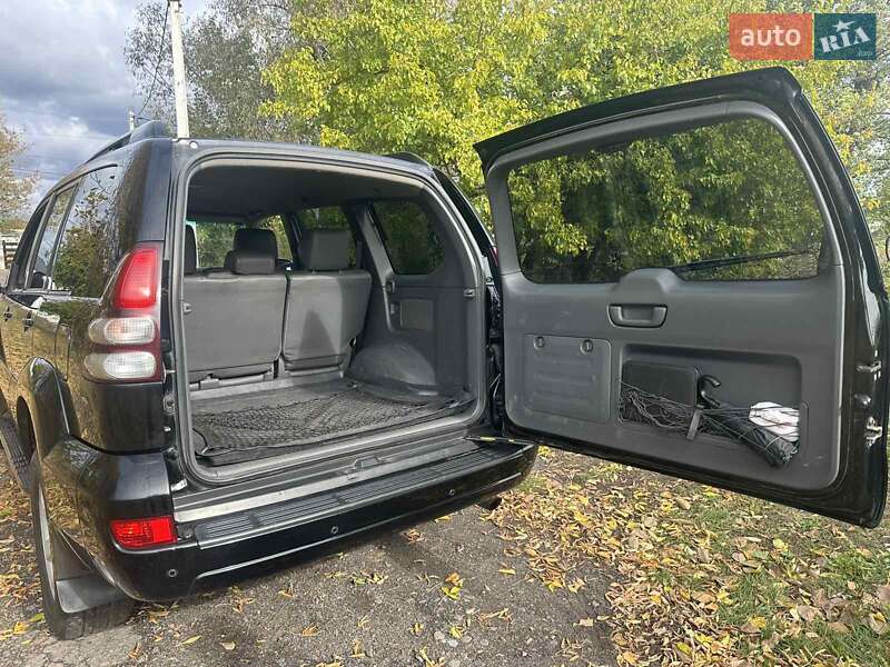 Позашляховик / Кросовер Toyota Land Cruiser Prado 2008 в Києві