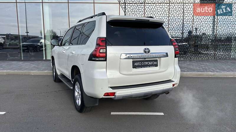 Позашляховик / Кросовер Toyota Land Cruiser Prado 2019 в Києві