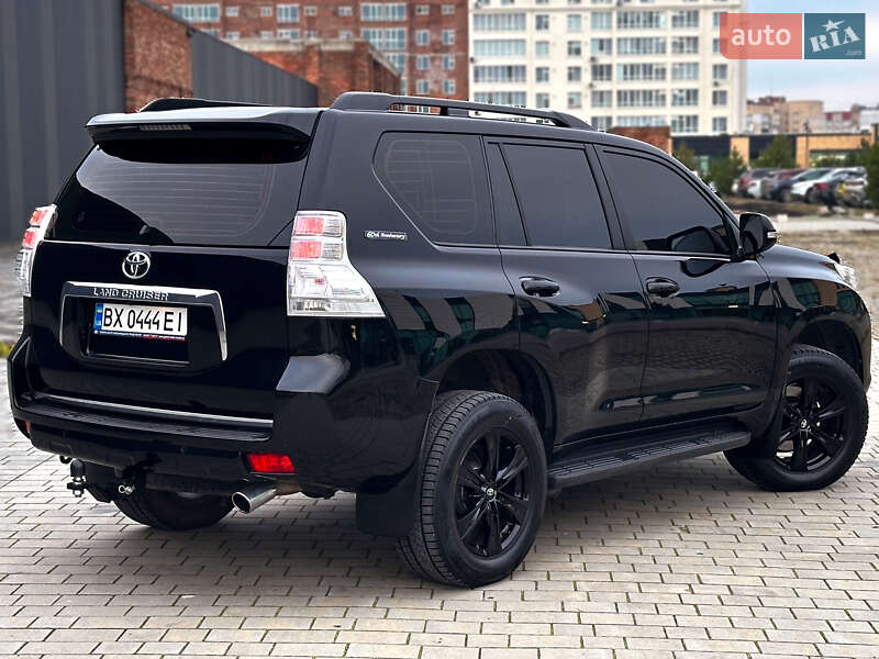 Внедорожник / Кроссовер Toyota Land Cruiser Prado 2012 в Хмельницком