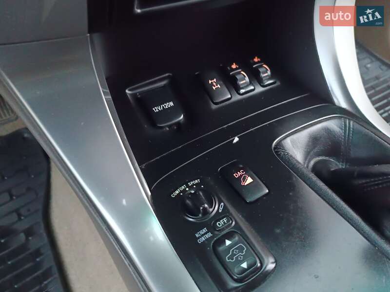 Внедорожник / Кроссовер Toyota Land Cruiser Prado 2006 в Хусте