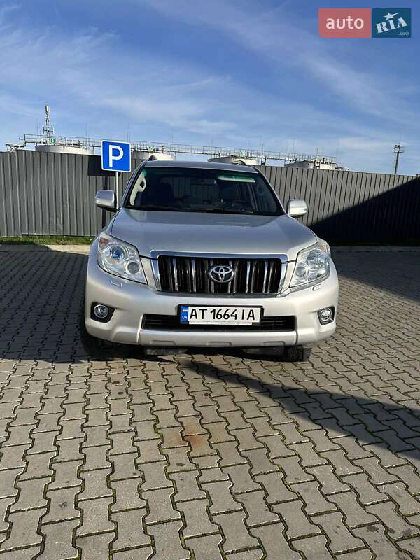 Внедорожник / Кроссовер Toyota Land Cruiser Prado 2012 в Коломые