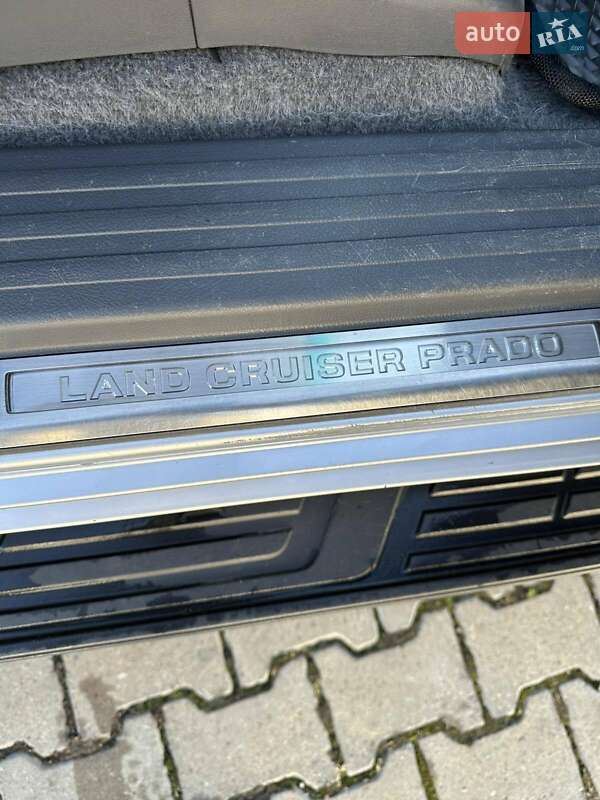 Внедорожник / Кроссовер Toyota Land Cruiser Prado 2012 в Коломые