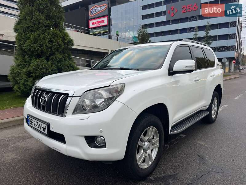 Toyota Land Cruiser Prado 2010