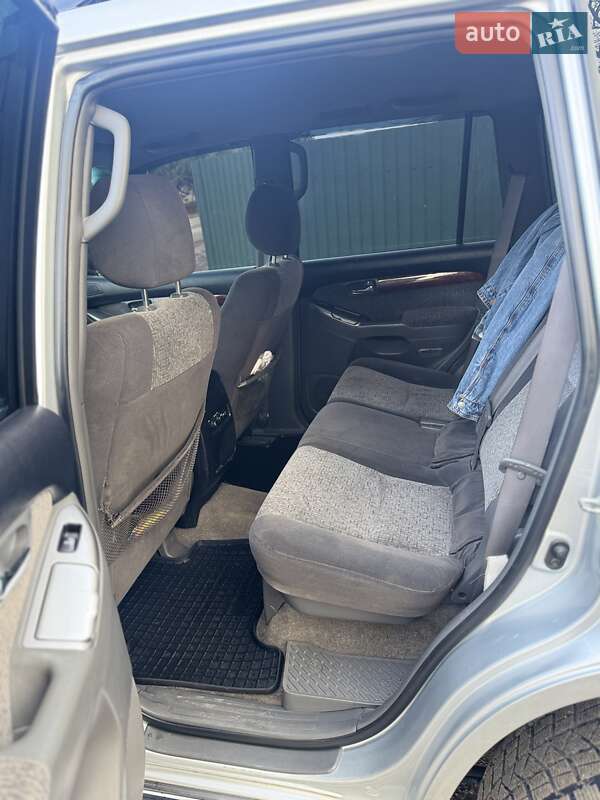 Позашляховик / Кросовер Toyota Land Cruiser Prado 2006 в Тернополі