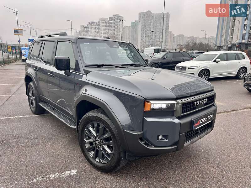 Позашляховик / Кросовер Toyota Land Cruiser Prado 2024 в Києві