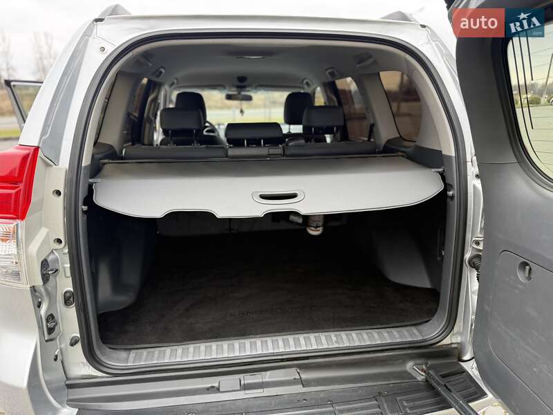 Внедорожник / Кроссовер Toyota Land Cruiser Prado 2013 в Ивано-Франковске