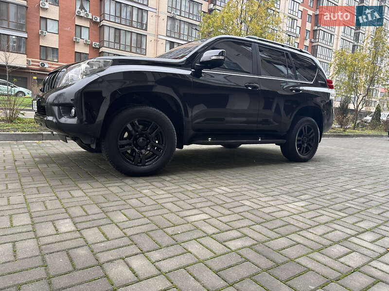 Toyota Land Cruiser Prado 2010