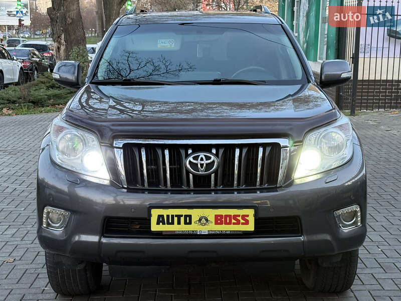 Позашляховик / Кросовер Toyota Land Cruiser Prado 2013 в Миколаєві