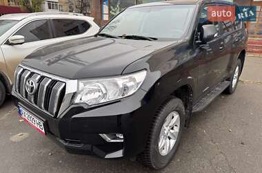 Позашляховик / Кросовер Toyota Land Cruiser Prado 2018 в Києві