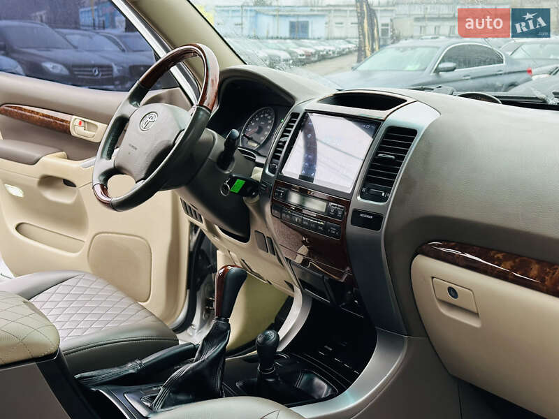 Внедорожник / Кроссовер Toyota Land Cruiser Prado 2007 в Харькове