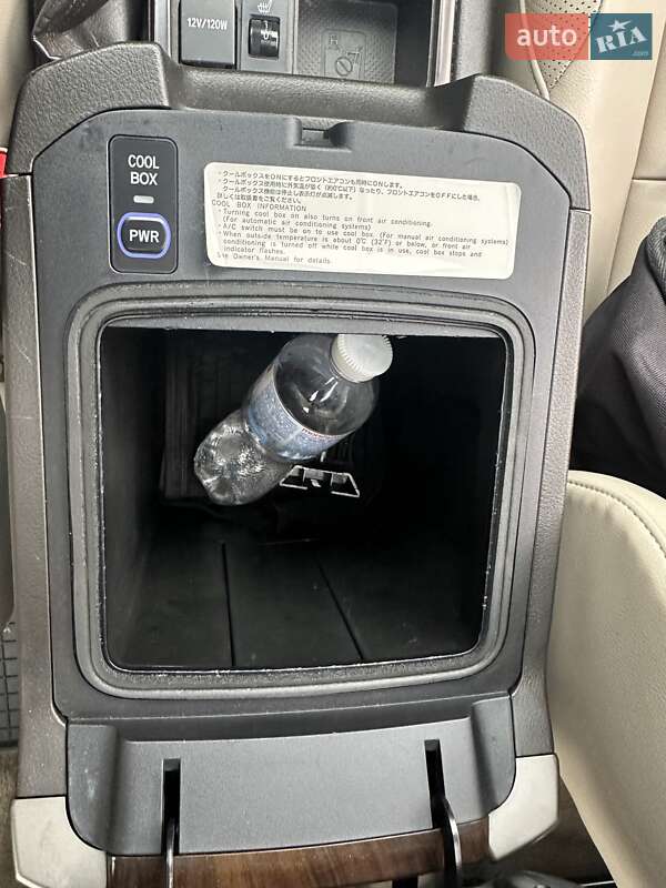 Позашляховик / Кросовер Toyota Land Cruiser Prado 2010 в Києві