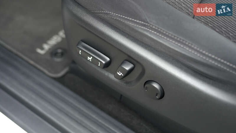 Внедорожник / Кроссовер Toyota Land Cruiser Prado 2020 в Львове