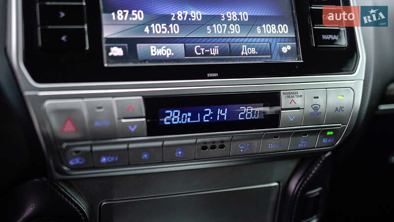 Внедорожник / Кроссовер Toyota Land Cruiser Prado 2020 в Львове