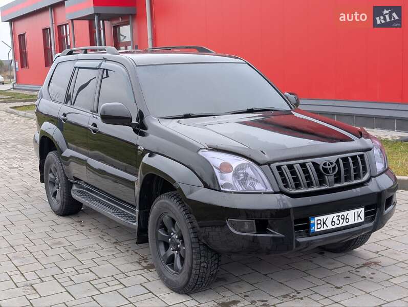 Внедорожник / Кроссовер Toyota Land Cruiser Prado 2005 в Здолбунове
