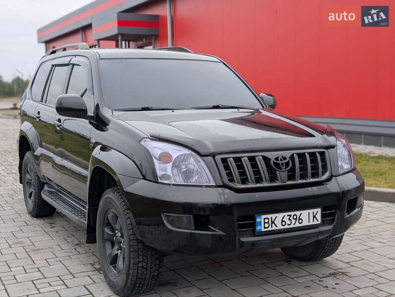 Внедорожник / Кроссовер Toyota Land Cruiser Prado 2005 в Здолбунове