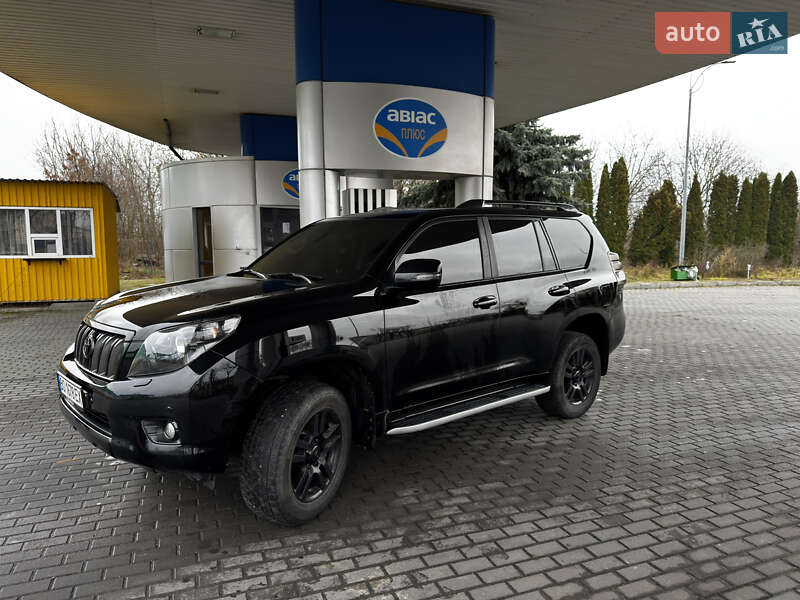 Позашляховик / Кросовер Toyota Land Cruiser Prado 2010 в Тернополі