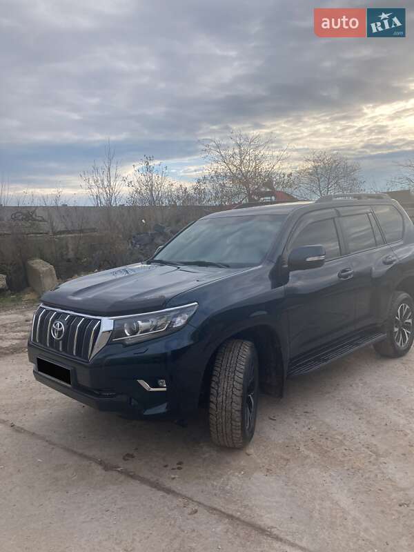 Внедорожник / Кроссовер Toyota Land Cruiser Prado 2018 в Каменец-Подольском фото 4 Внедорожник / Кроссовер Toyota Land Cruiser Prado 2018 в Каменец-Подольском