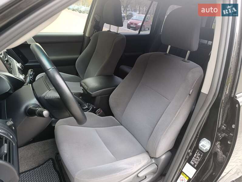 Внедорожник / Кроссовер Toyota Land Cruiser Prado 2012 в Николаеве