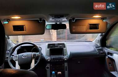 Внедорожник / Кроссовер Toyota Land Cruiser Prado 2010 в Киеве