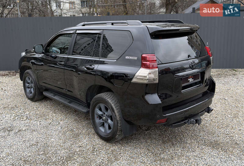 Внедорожник / Кроссовер Toyota Land Cruiser Prado 2011 в Ивано-Франковске