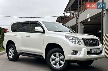 Внедорожник / Кроссовер Toyota Land Cruiser Prado 2010 в Одессе