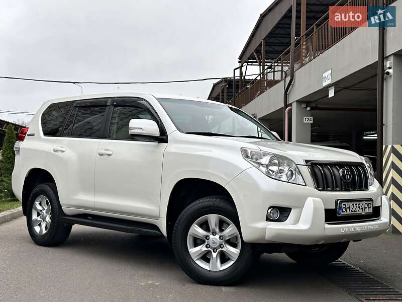 Toyota Land Cruiser Prado 2010