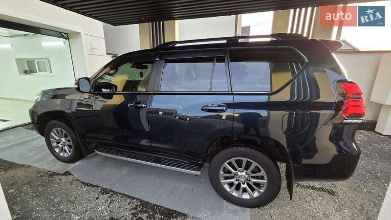 Внедорожник / Кроссовер Toyota Land Cruiser Prado 2020 в Виноградове