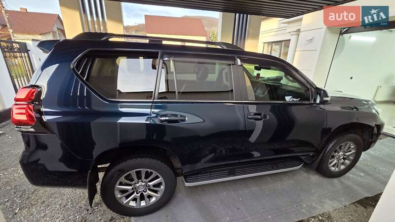 Внедорожник / Кроссовер Toyota Land Cruiser Prado 2020 в Виноградове