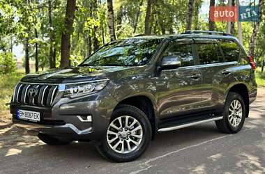 Внедорожник / Кроссовер Toyota Land Cruiser Prado 2019 в Ахтырке
