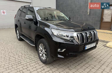 Внедорожник / Кроссовер Toyota Land Cruiser Prado 2019 в Киеве