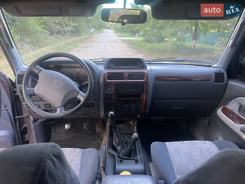 Внедорожник / Кроссовер Toyota Land Cruiser Prado 2000 в Киеве