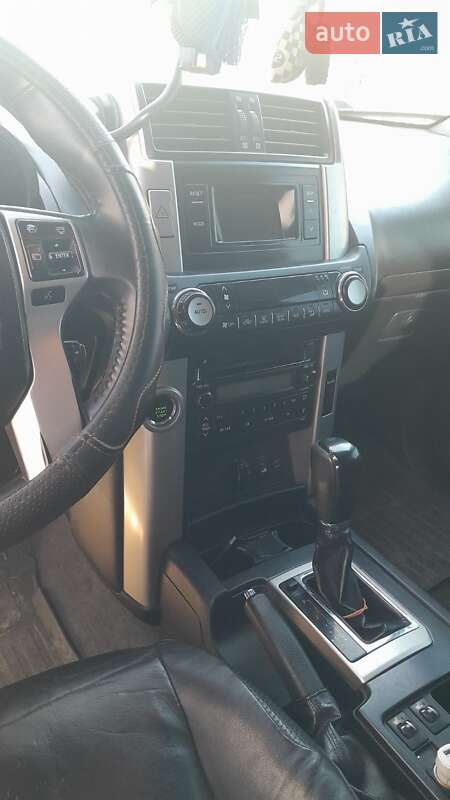 Внедорожник / Кроссовер Toyota Land Cruiser Prado 2010 в Одессе фото 4 Внедорожник / Кроссовер Toyota Land Cruiser Prado 2010 в Одессе