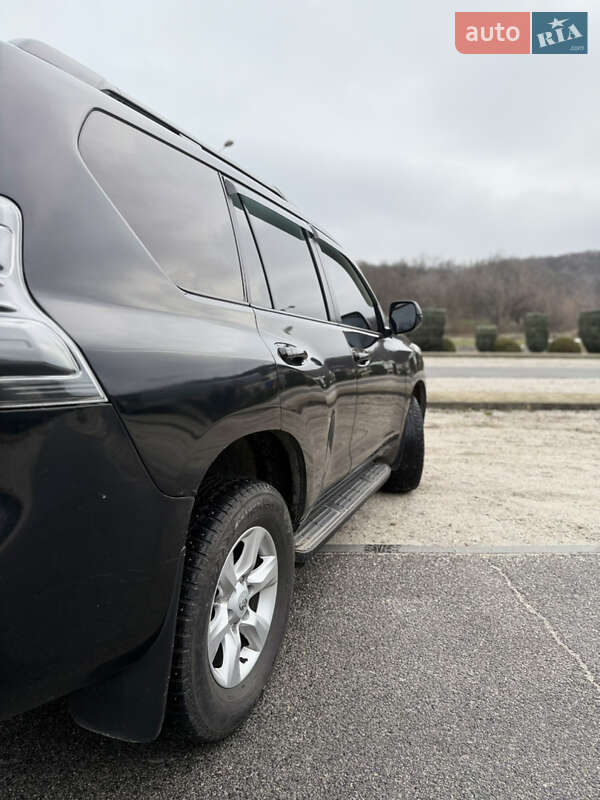 Внедорожник / Кроссовер Toyota Land Cruiser Prado 2010 в Днепре фото 9 Внедорожник / Кроссовер Toyota Land Cruiser Prado 2010 в Днепре