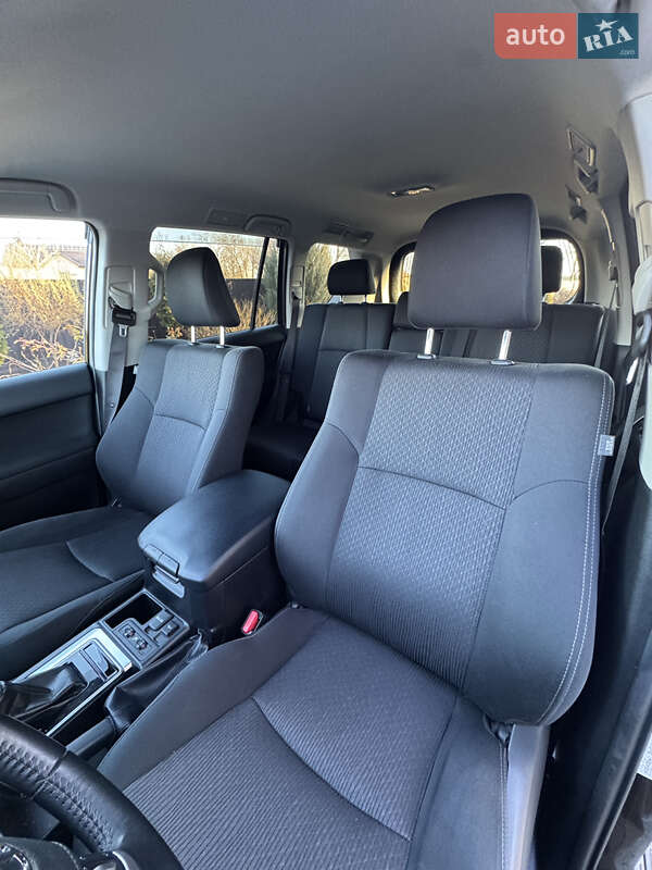 Внедорожник / Кроссовер Toyota Land Cruiser Prado 2023 в Виннице фото 13 Внедорожник / Кроссовер Toyota Land Cruiser Prado 2023 в Виннице