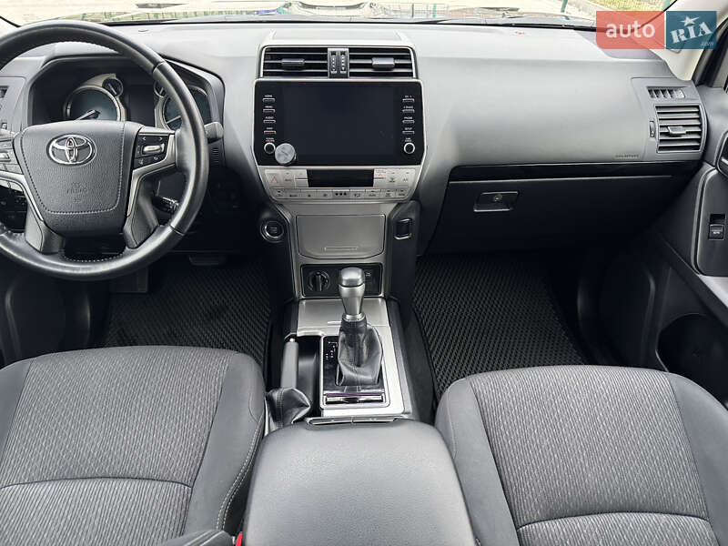 Внедорожник / Кроссовер Toyota Land Cruiser Prado 2023 в Виннице фото 36 Внедорожник / Кроссовер Toyota Land Cruiser Prado 2023 в Виннице