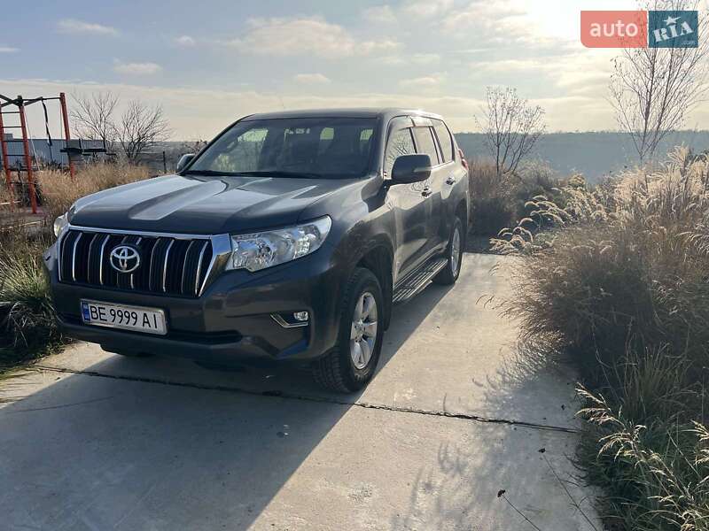 Toyota Land Cruiser Prado 2018
