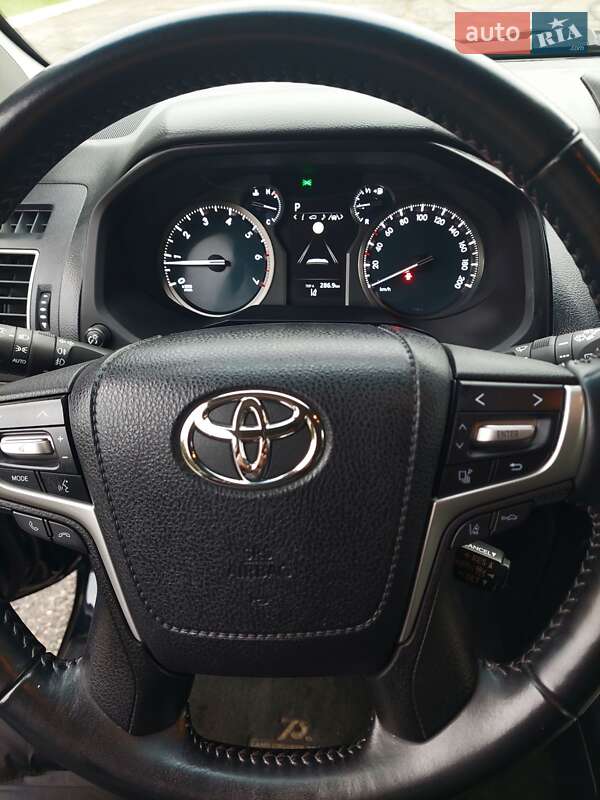 Внедорожник / Кроссовер Toyota Land Cruiser Prado 2021 в Одессе