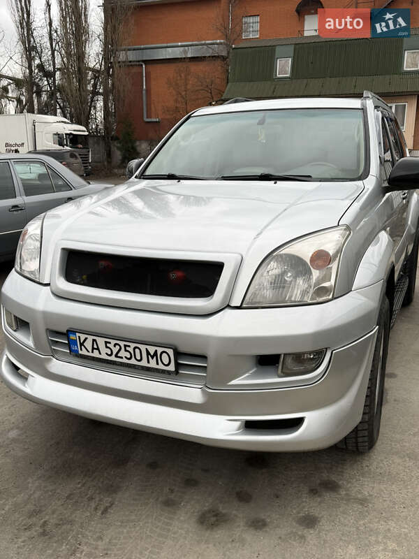 Toyota Land Cruiser Prado 2005