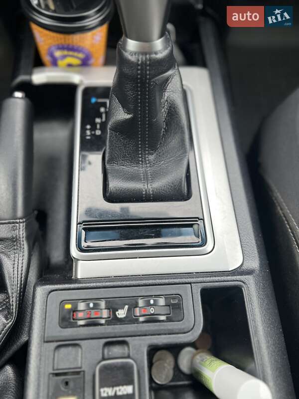 Позашляховик / Кросовер Toyota Land Cruiser Prado 2019 в Луцьку