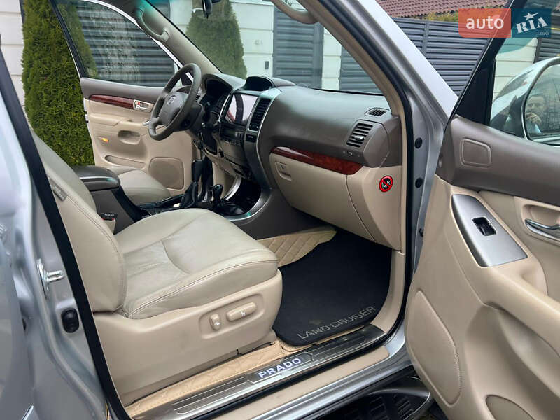 Внедорожник / Кроссовер Toyota Land Cruiser Prado 2006 в Измаиле