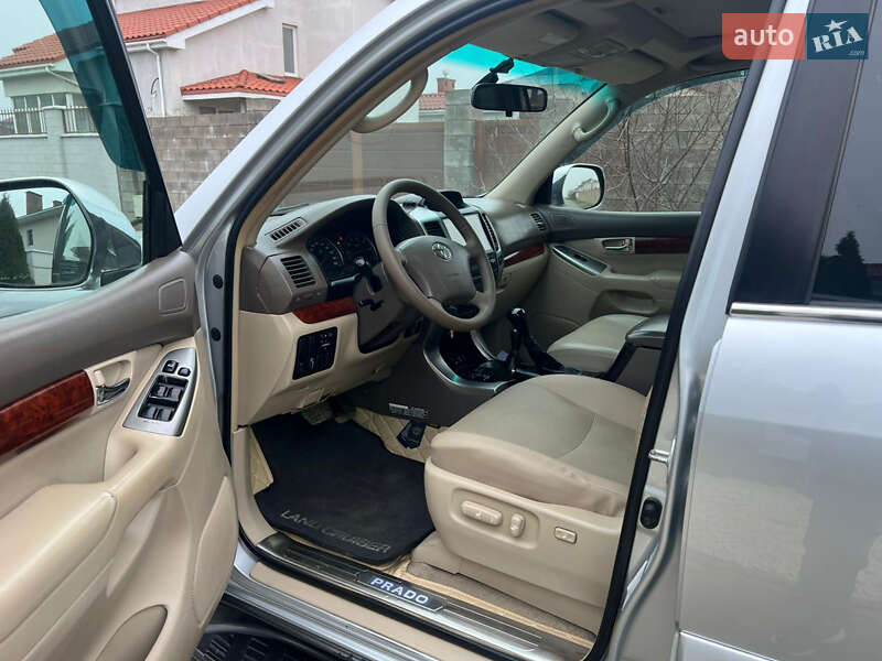 Внедорожник / Кроссовер Toyota Land Cruiser Prado 2006 в Измаиле